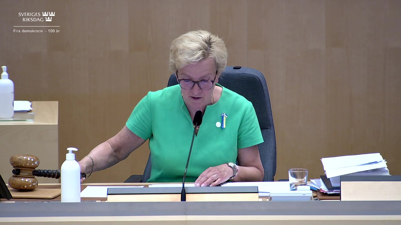 Stillbild från debatten i kammaren