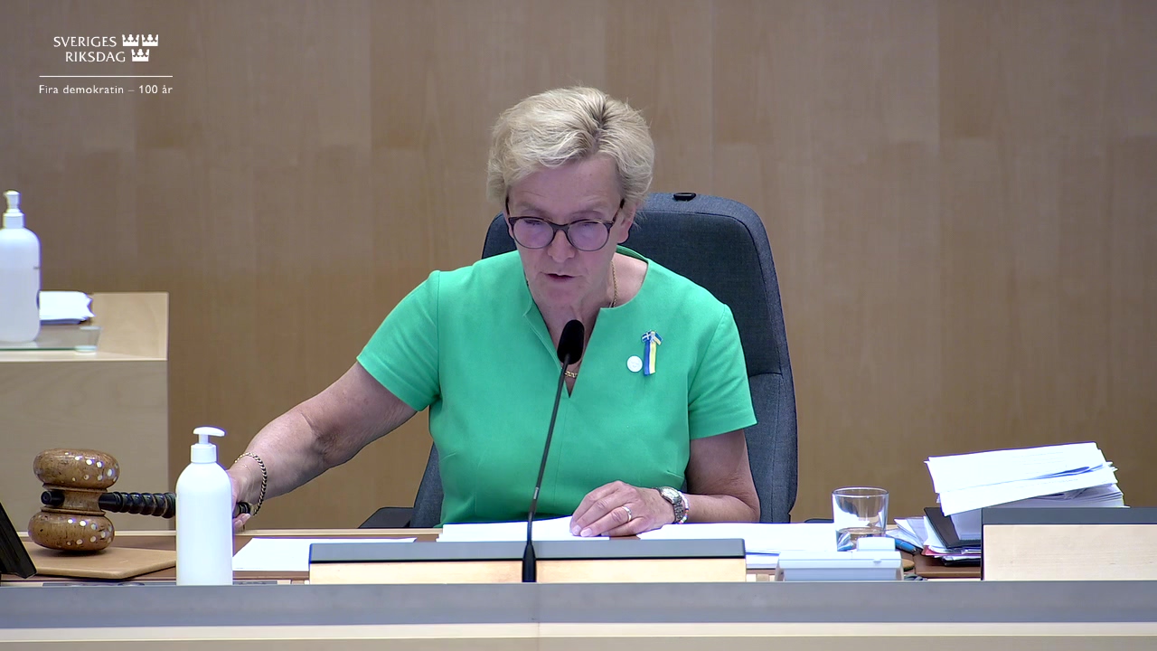 Stillbild från debatten i kammaren