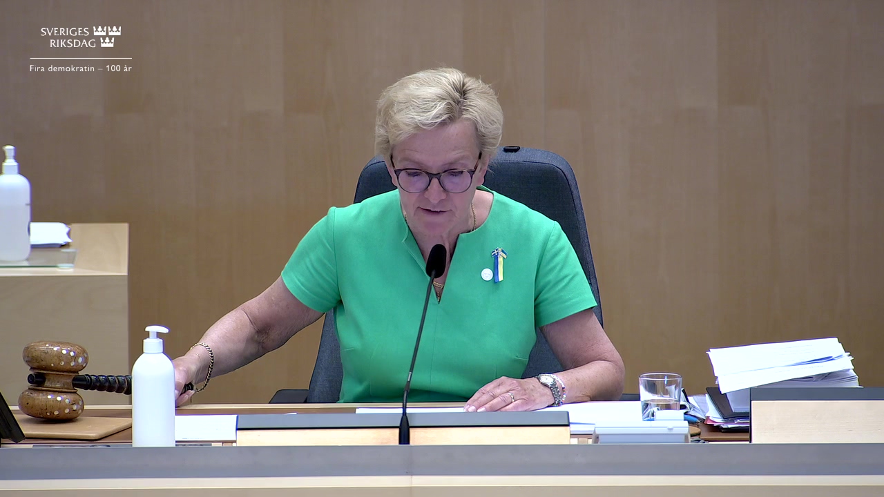 Stillbild från debatten i kammaren