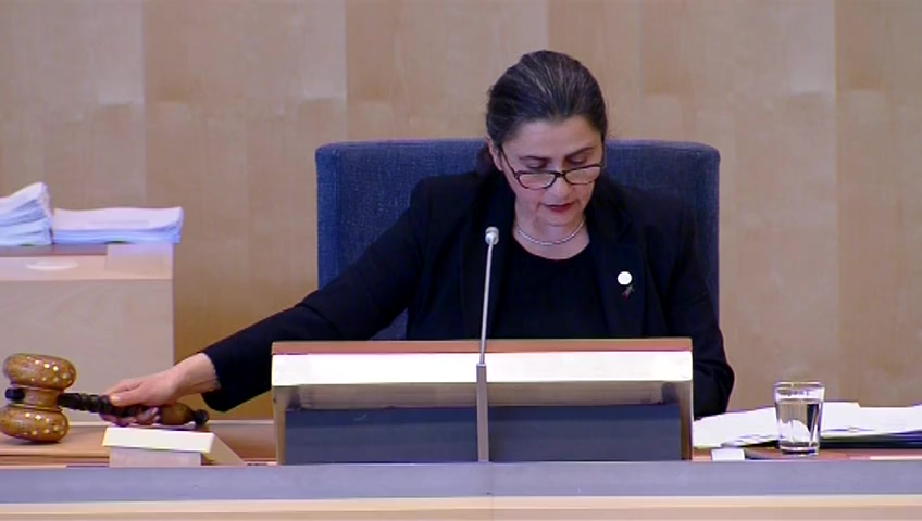 Stillbild från debatten i kammaren