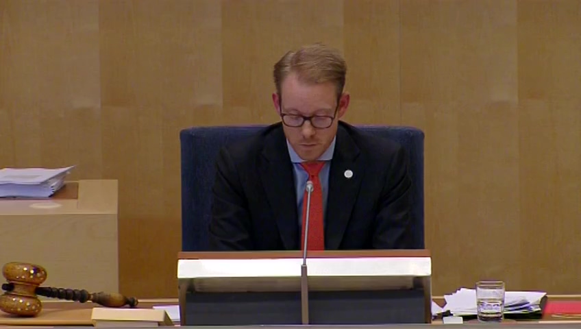 Stillbild från debatten i kammaren