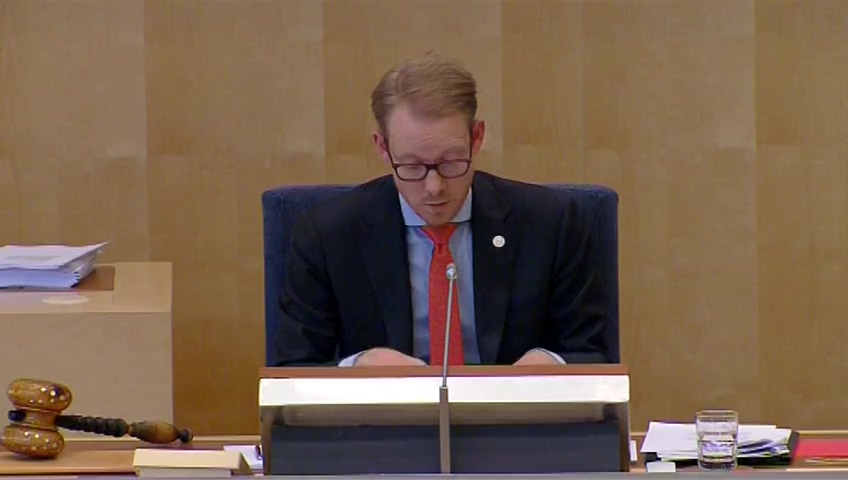Stillbild från debatten i kammaren