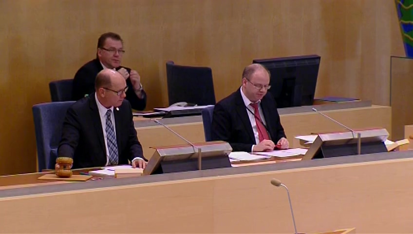 Stillbild från debatten i kammaren