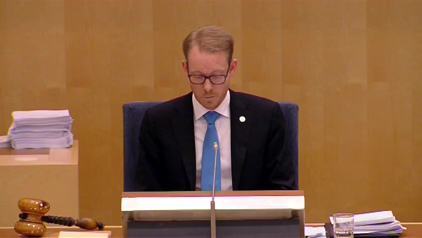 Stillbild från debatten i kammaren