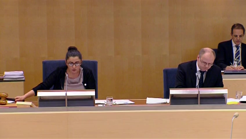 Stillbild från debatten i kammaren