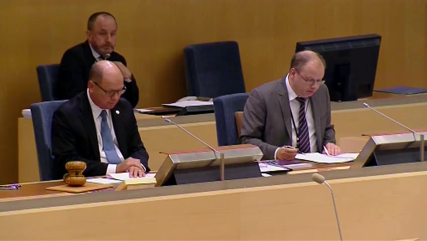 Stillbild från debatten i kammaren