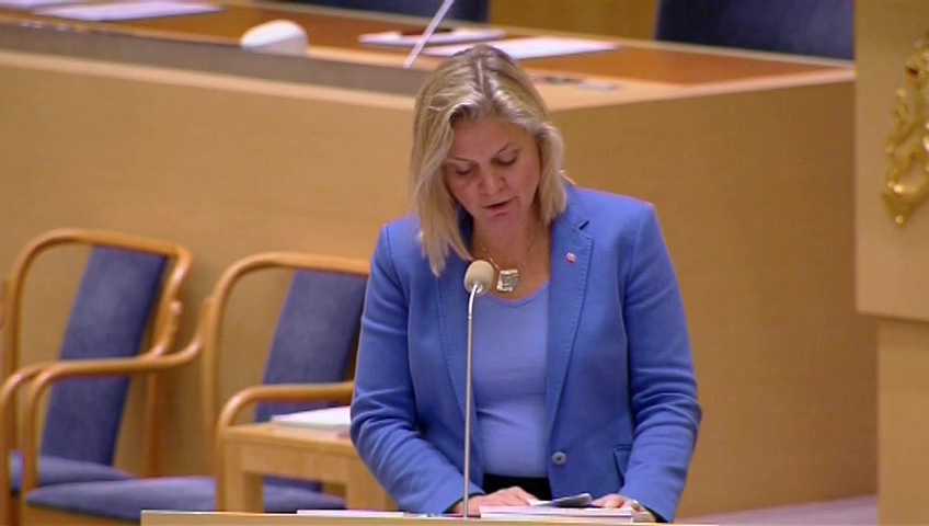Stillbild från Interpellationsdebatt: Höjda marginalskatter på arbete och förväntade intäkter