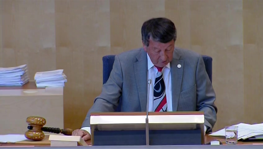 Stillbild från debatten i kammaren