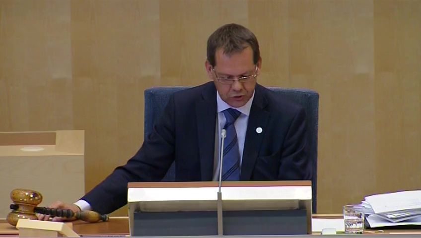 Stillbild från debatten i kammaren