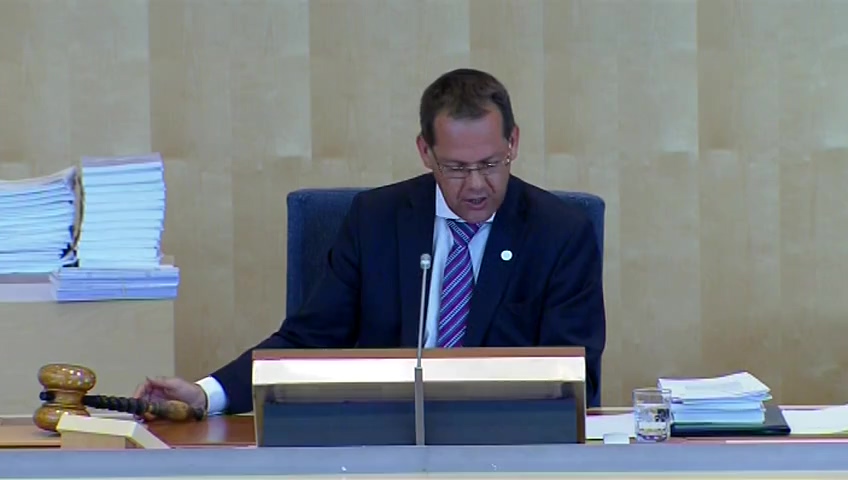 Stillbild från debatten i kammaren