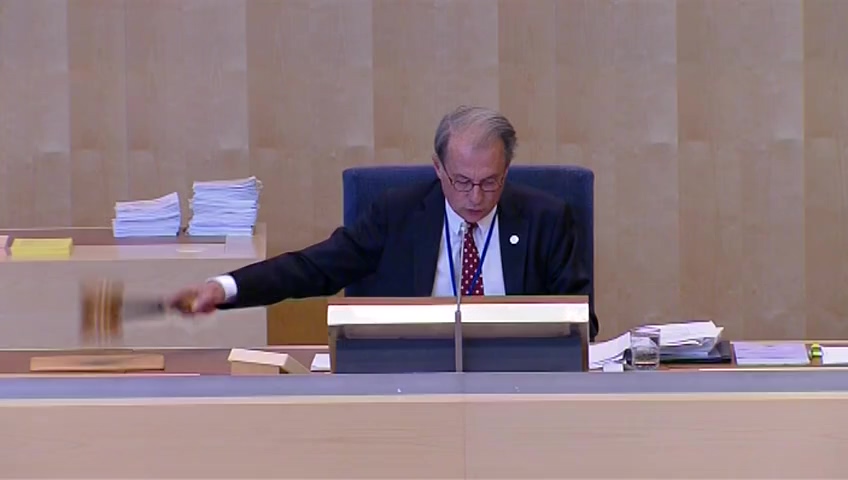 Stillbild från debatten i kammaren
