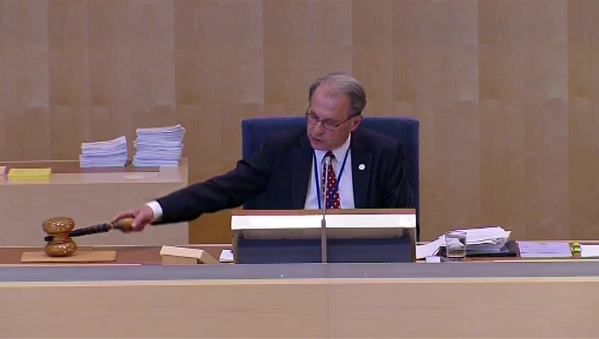 Stillbild från debatten i kammaren