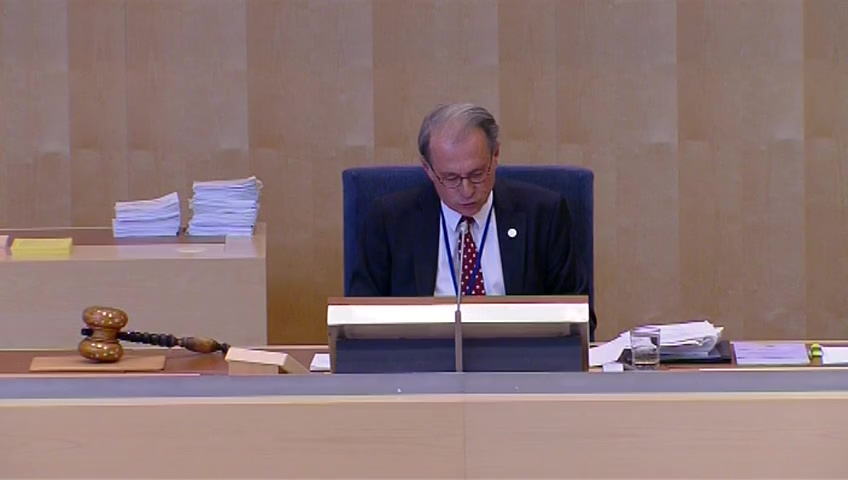 Stillbild från debatten i kammaren