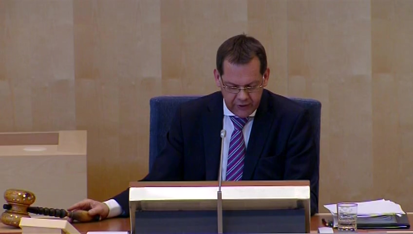 Stillbild från debatten i kammaren