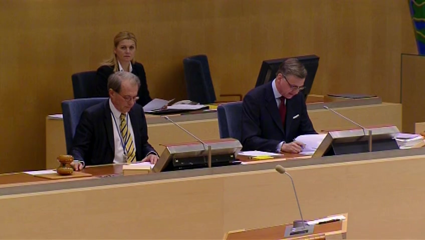 Stillbild från debatten i kammaren