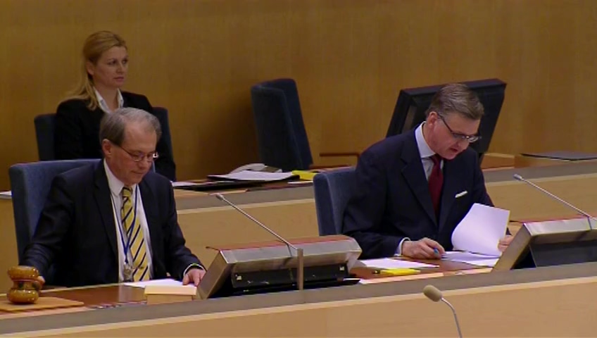 Stillbild från debatten i kammaren
