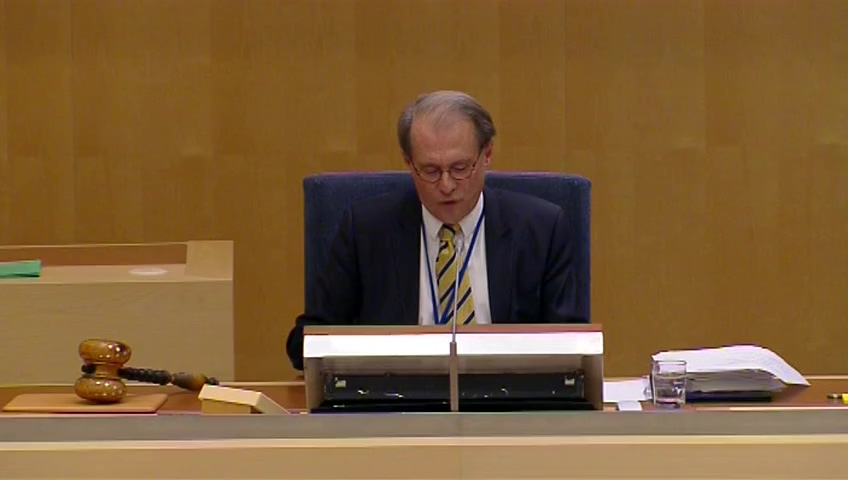 Stillbild från debatten i kammaren