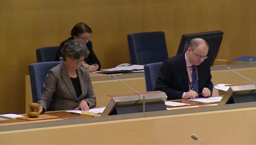 Stillbild från debatten i kammaren
