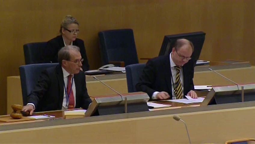 Stillbild från debatten i kammaren