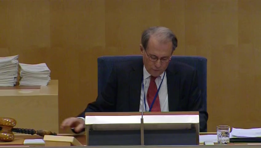 Stillbild från debatten i kammaren