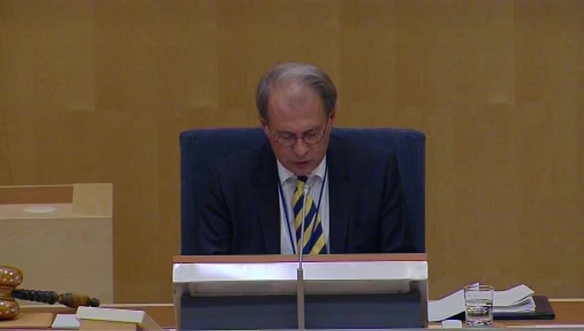 Stillbild från debatten i kammaren