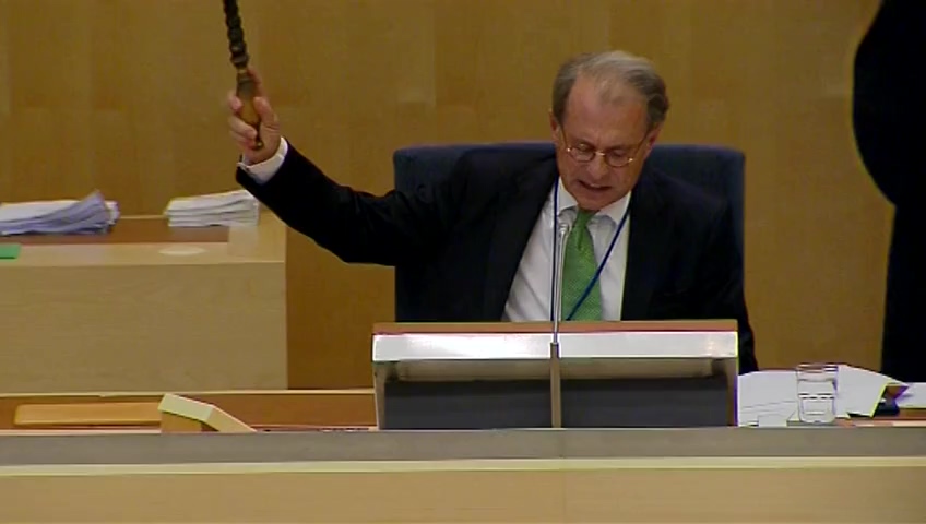 Stillbild från debatten i kammaren