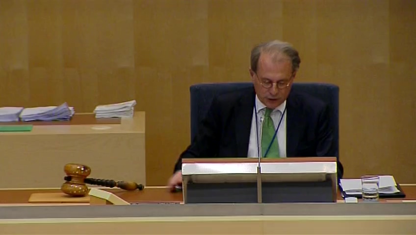 Stillbild från debatten i kammaren
