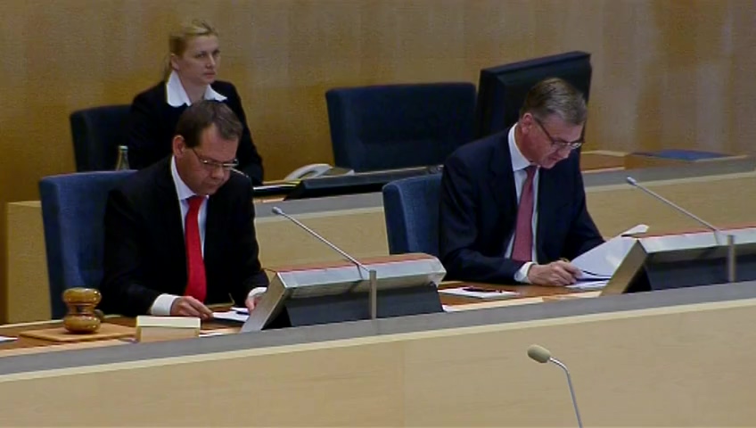 Stillbild från debatten i kammaren