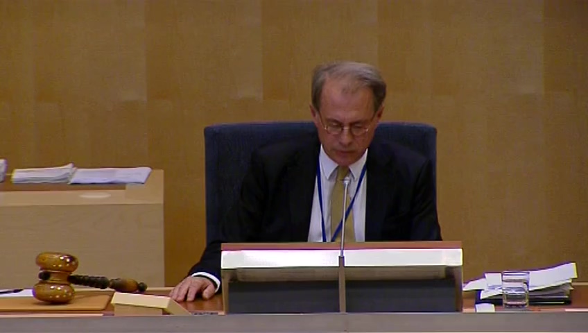 Stillbild från debatten i kammaren