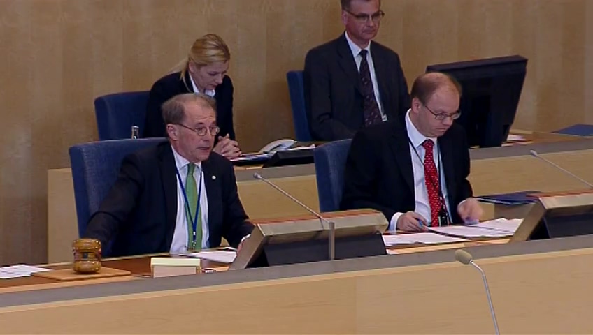 Stillbild från debatten i kammaren