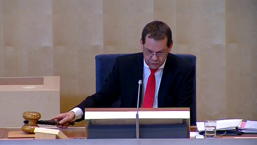 Stillbild från debatten i kammaren