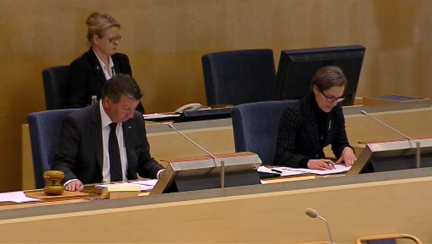 Stillbild från debatten i kammaren