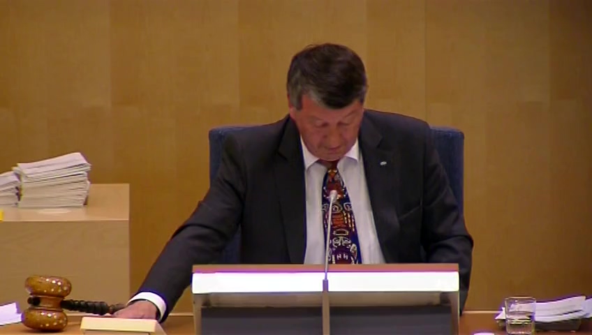 Stillbild från debatten i kammaren