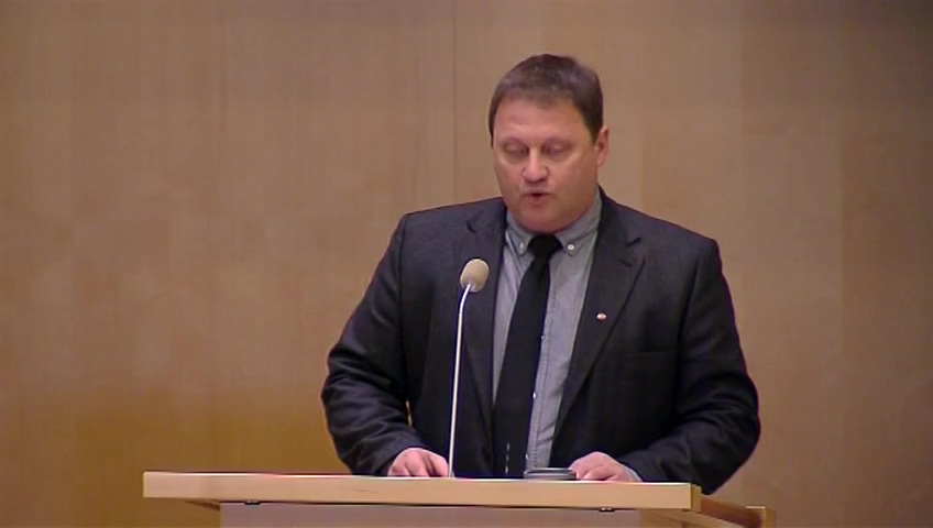 Stillbild från debatten i kammaren