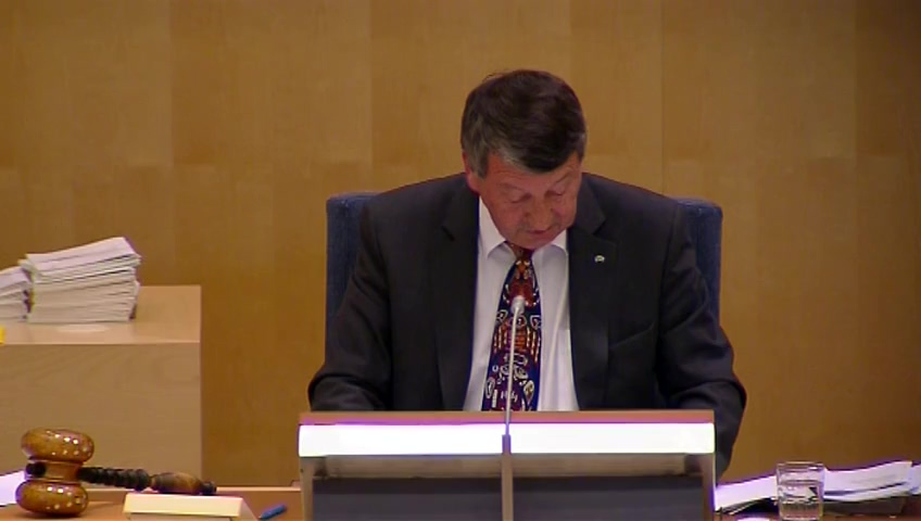 Stillbild från debatten i kammaren
