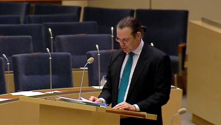 Stillbild från Interpellationsdebatt: Sveriges förlorade tillväxtförmåga