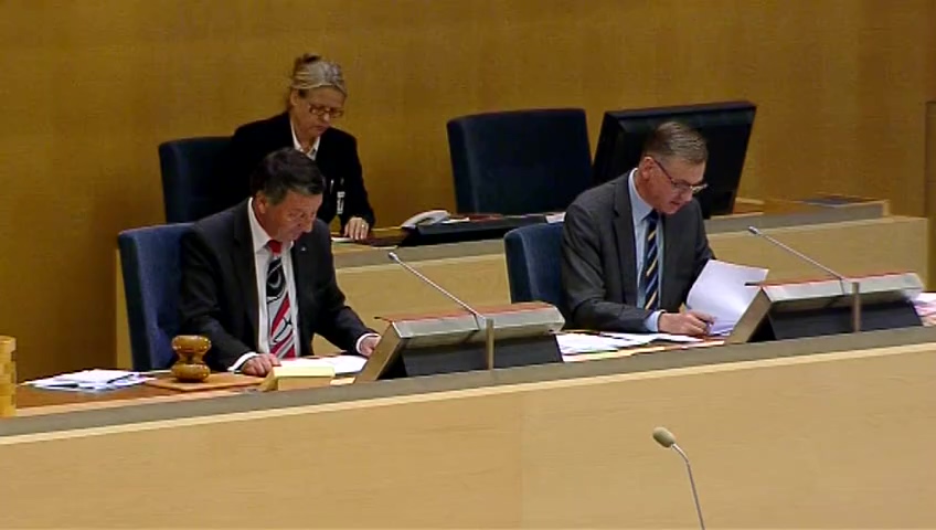 Stillbild från debatten i kammaren