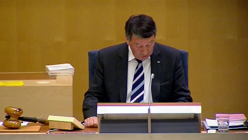 Stillbild från debatten i kammaren