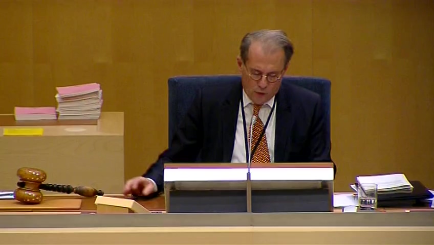 Stillbild från debatten i kammaren