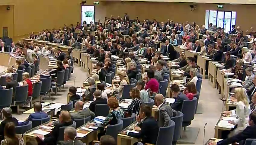 Stillbild från debatten i kammaren