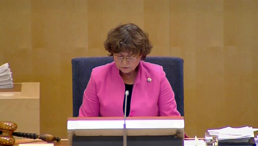 Stillbild från debatten i kammaren