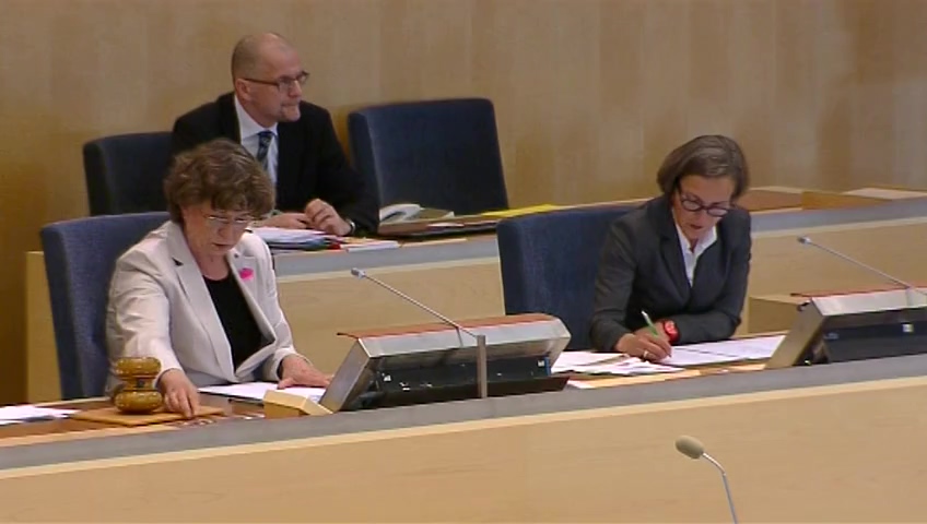 Stillbild från debatten i kammaren