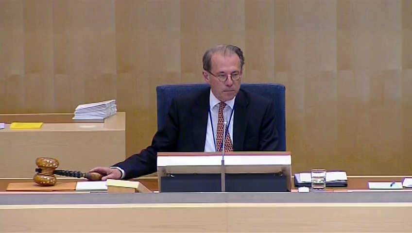Stillbild från debatten i kammaren
