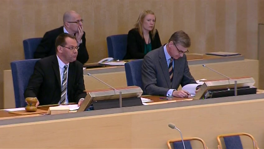 Stillbild från debatten i kammaren
