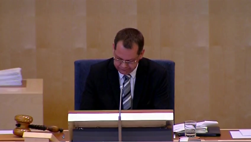 Stillbild från debatten i kammaren