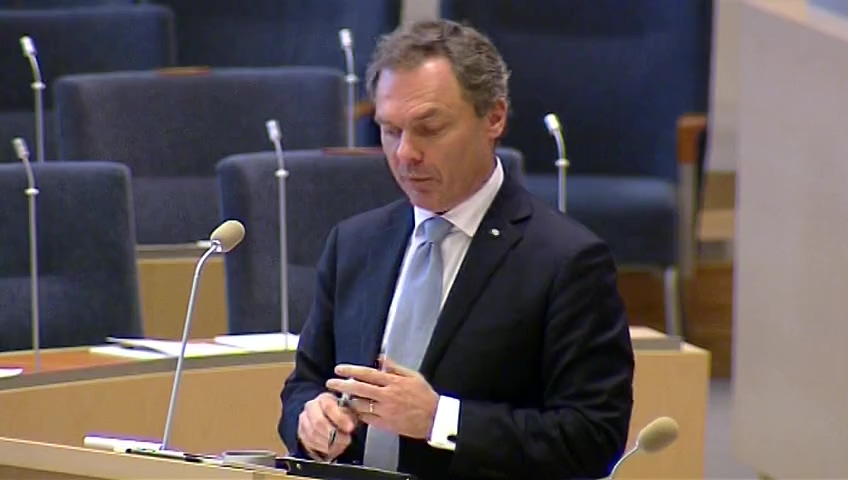 Stillbild från Interpellationsdebatt: Mandatet för regeringens samordnare Lars Leijonborg