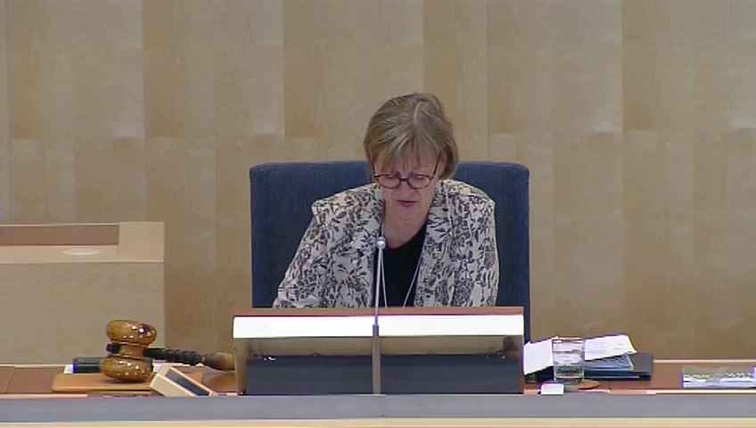 Stillbild från debatten i kammaren
