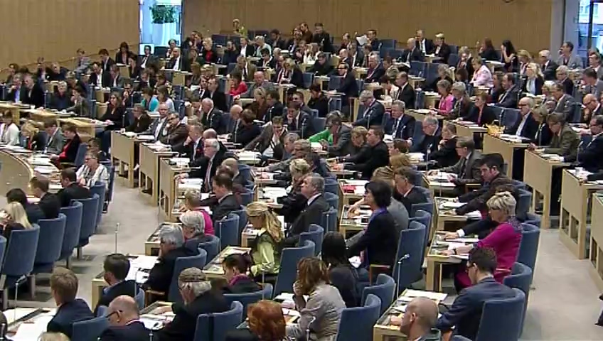 Stillbild från debatten i kammaren