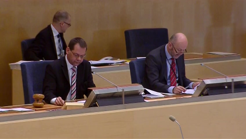 Stillbild från debatten i kammaren