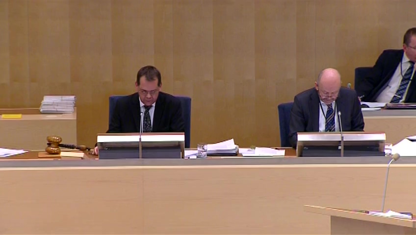 Stillbild från debatten i kammaren